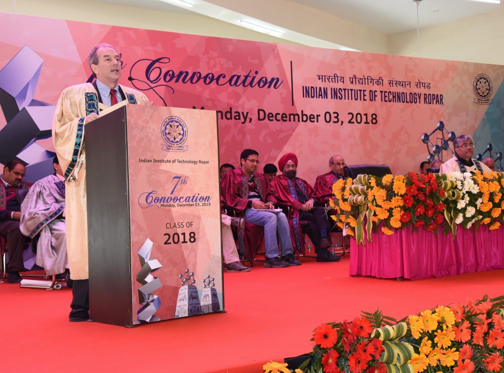 Prof. Lienhard giving commencement address at IIT Ropar in Dec. 2018